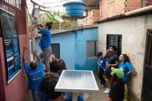 postes de energia solar