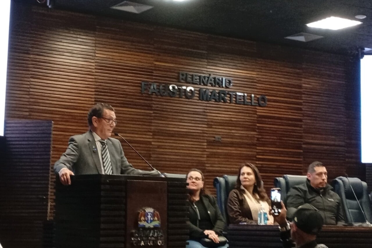 Câmara Municipal de Guarulhos promove homenagem aos médicos da cidade_Easy-Resize.com