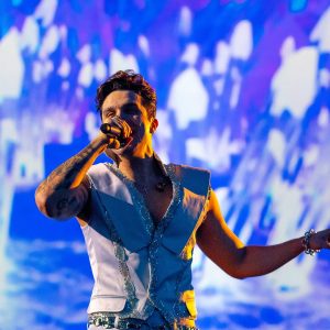 Luan Santana, cantor