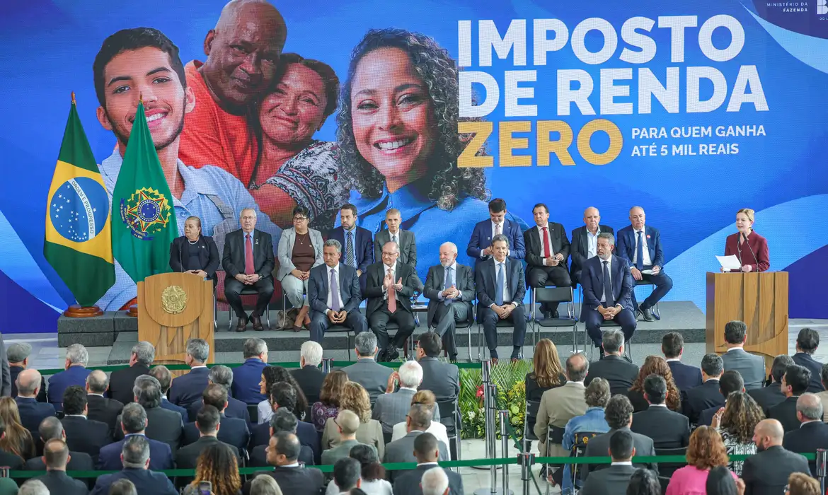 Lula em evento de isenção do imposto de renda