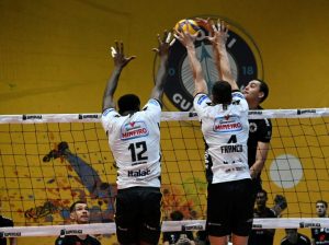 Vôlei Guarulhos x Praia Clube