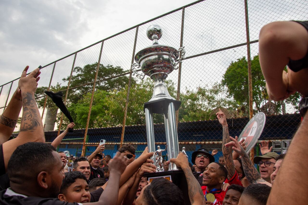 grande liga serie ouro - r 100 campeao 2 - foto laercio correa _Easy-Resize.com