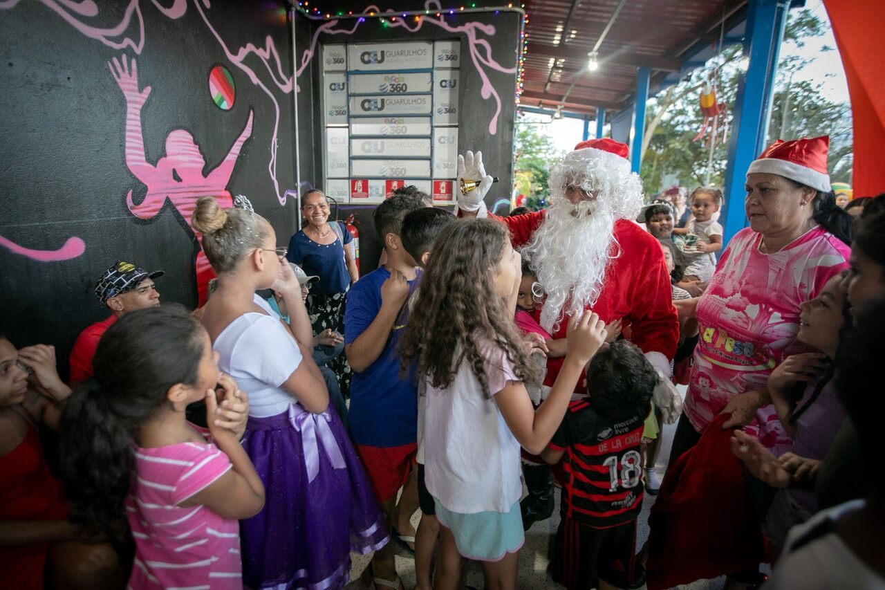 Parques Chico Mendes e Fracalanza recebem Papai Noel