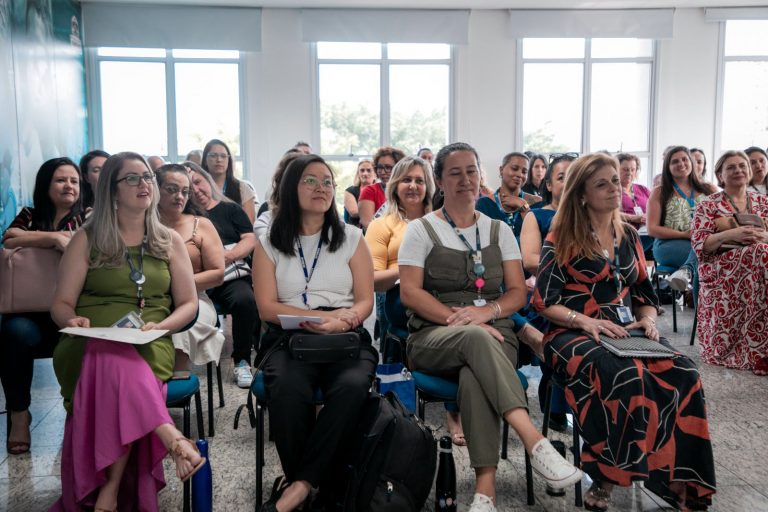 Selo Sebrae nas escolas