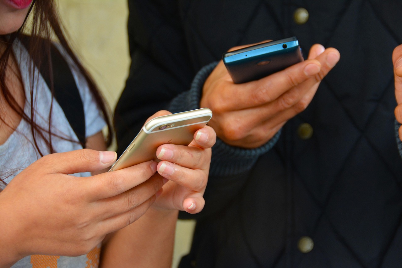 mensagens de celular x amigos
