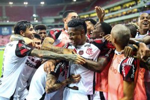 Flamengo comemora gol