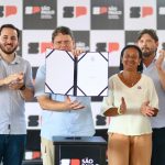Tarcísio de Freitas e Lucas Sanches no Anita Garibaldi