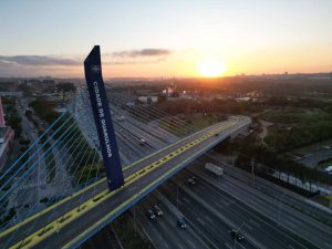Vista aérea, Viaduto Cidade de Guarulhos