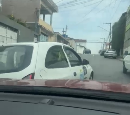 batida de carro da Sabesp