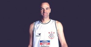 oscar-schmidt-foi-campeao-brasileiro-pelo-Corinthians