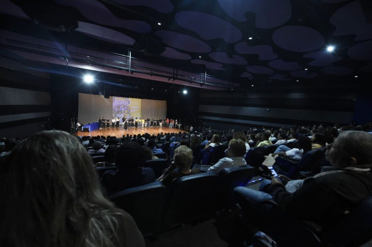 Mega Feirão de Empregabilidade_Adamastor