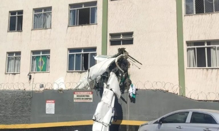 avião bimotor cai em Belo Horizonte