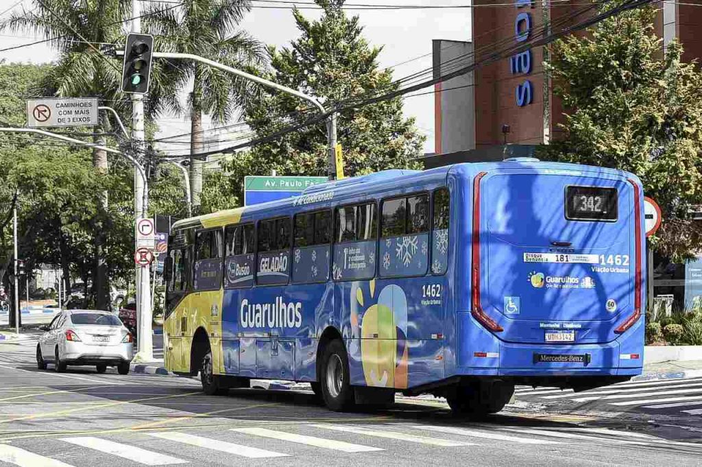 ônibus de Guarulhos, Geladão, ar-condicionado