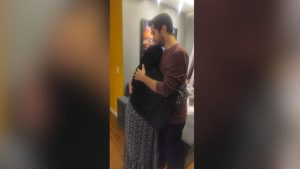 Abdallah se encontra com a esposa