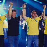 André do Prado, Tarcísio e Flávio Bolsonaro