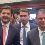 andre-do-prado-flavio-bolsonaro-e-tarcisio-de-freitas