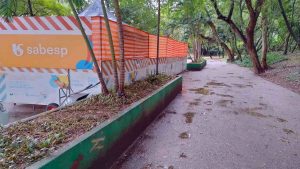 Obra da Sabesp no Bosque Maia