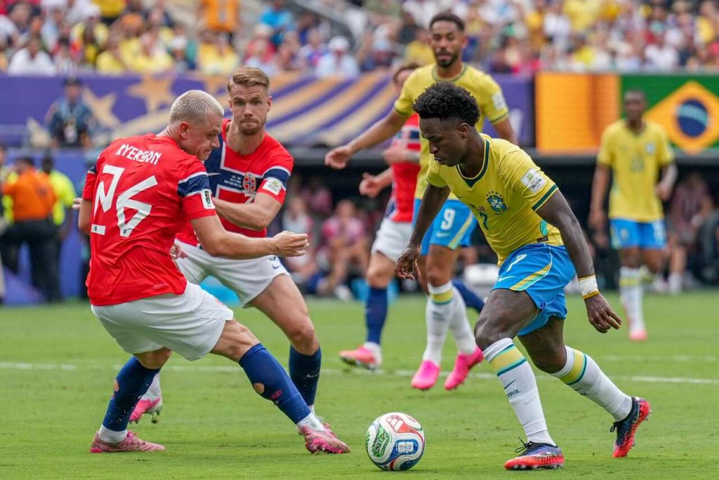 Brasil x Noruega - Copa do Mundo