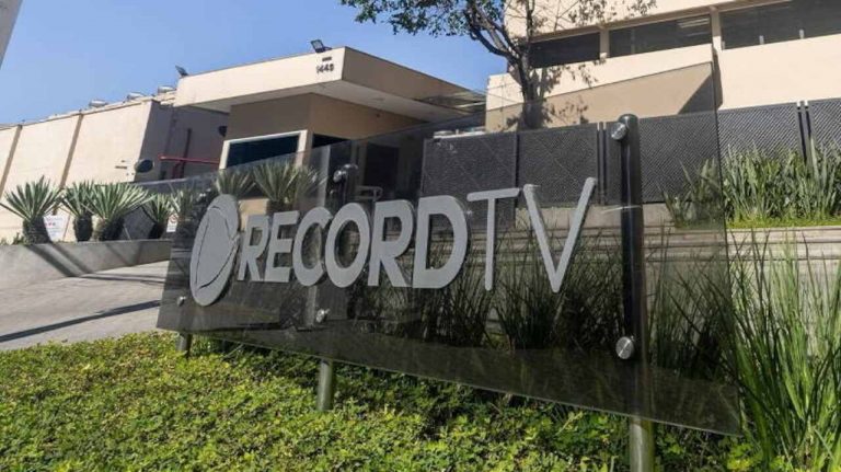 fachada Record TV