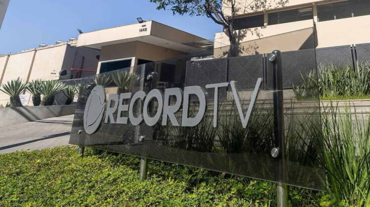 fachada Record TV