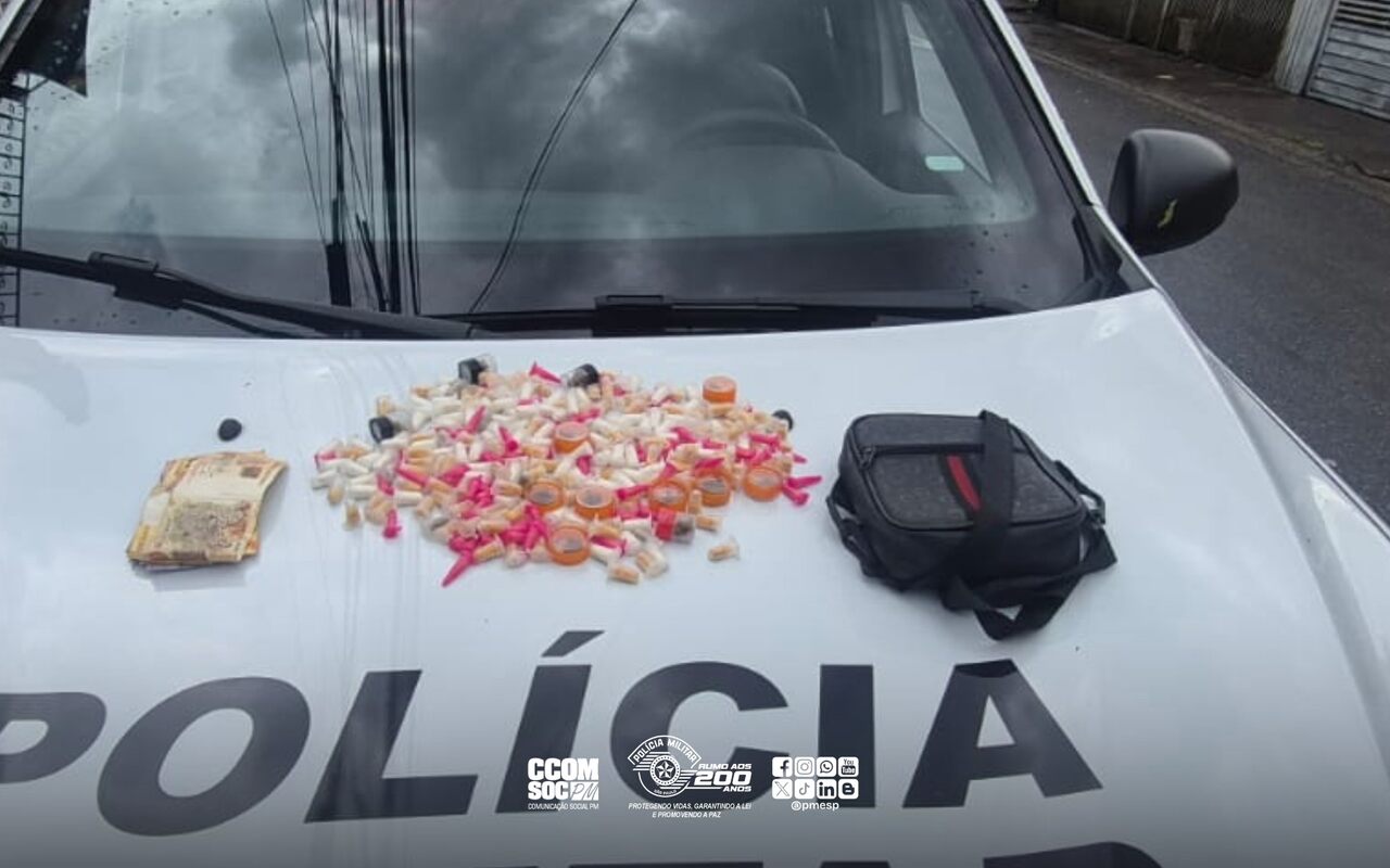 porções de drogas