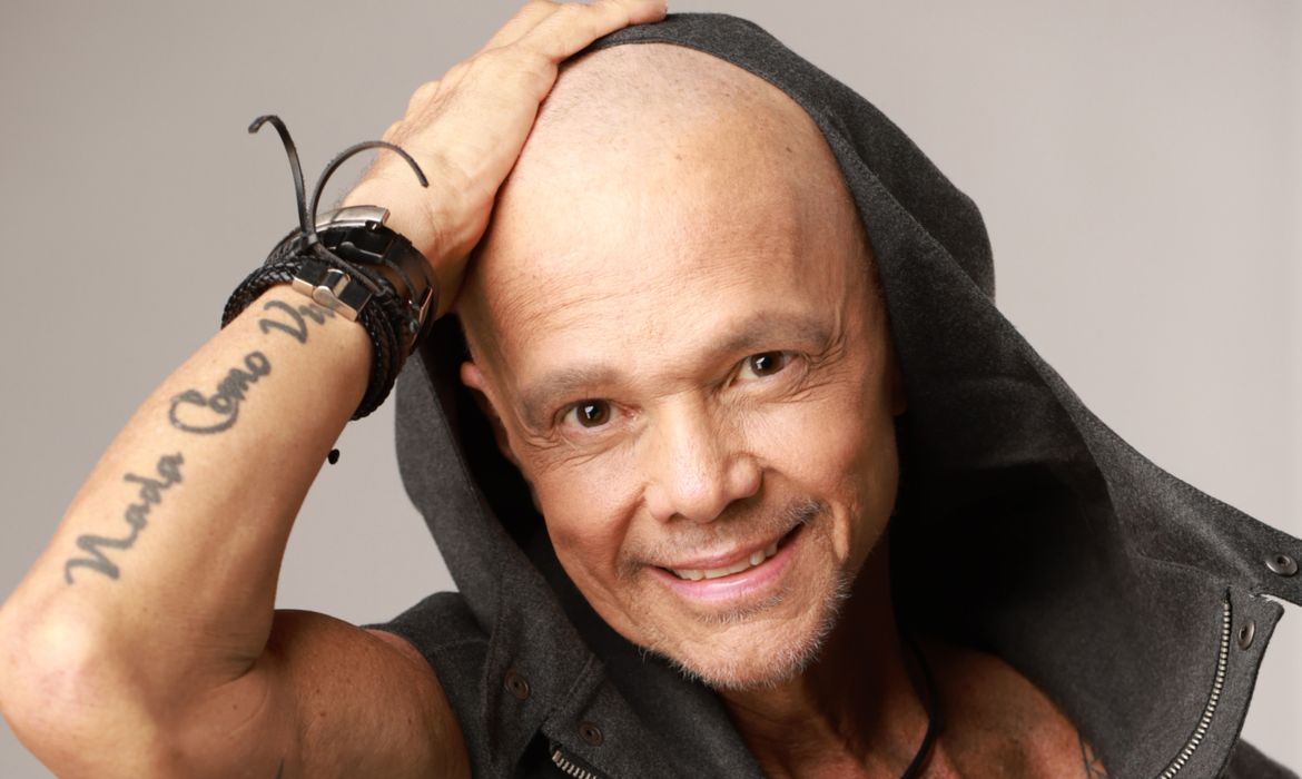 Netinho, cantor