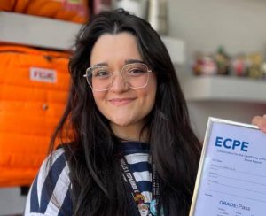 professora Nayara, morreu em queda